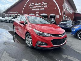Chevrolet Cruze  2017 LT RS Hatchback toit ouvrant, 8 mags/8 pneus $ 12943